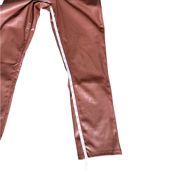 🌺🌺🌺 Closet Sale!  NWT Design Lab Faux Leather High Rise Pants Size 29 - Picture 4 of 5